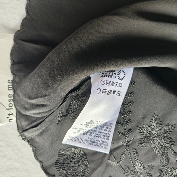 REFORMATION Rosina Silk Top in Black, size S - Picture 7 of 7